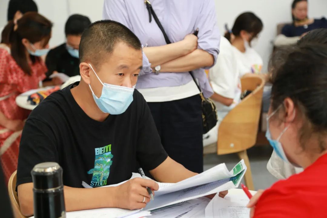 北藝畫(huà)室1對(duì)1高考志愿填報(bào)輔導(dǎo)現(xiàn)場(chǎng)回顧