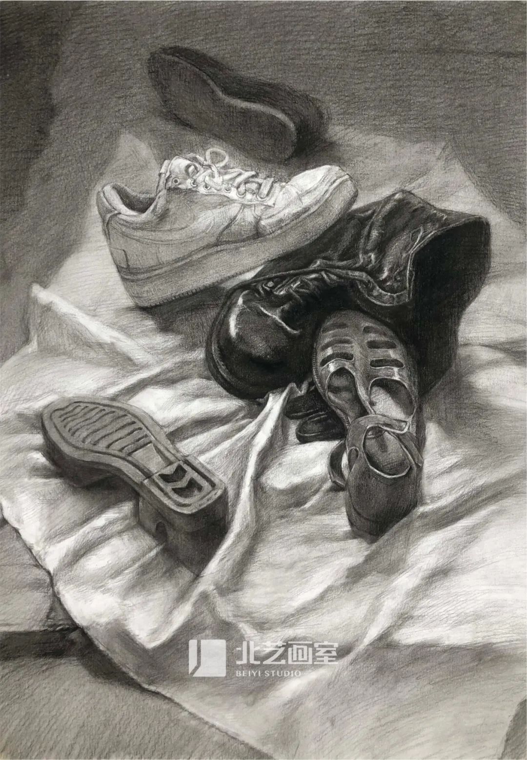 北藝畫室2023屆學(xué)員素描靜物寫生作品