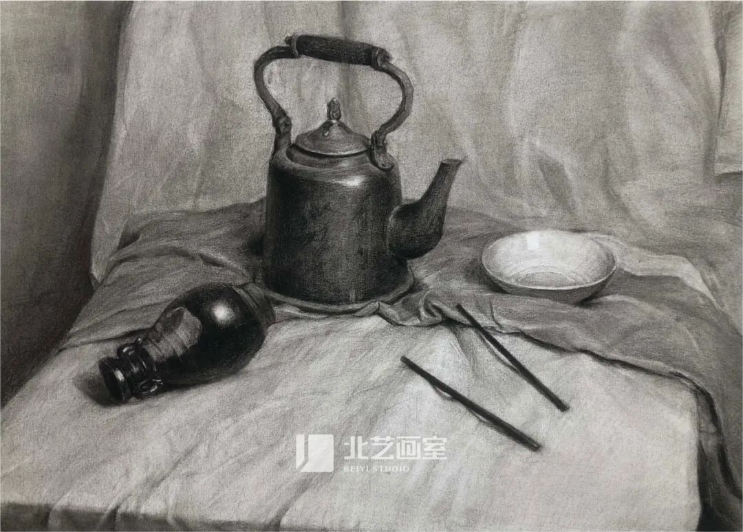 北藝畫室2023屆學(xué)員素描靜物寫生作品