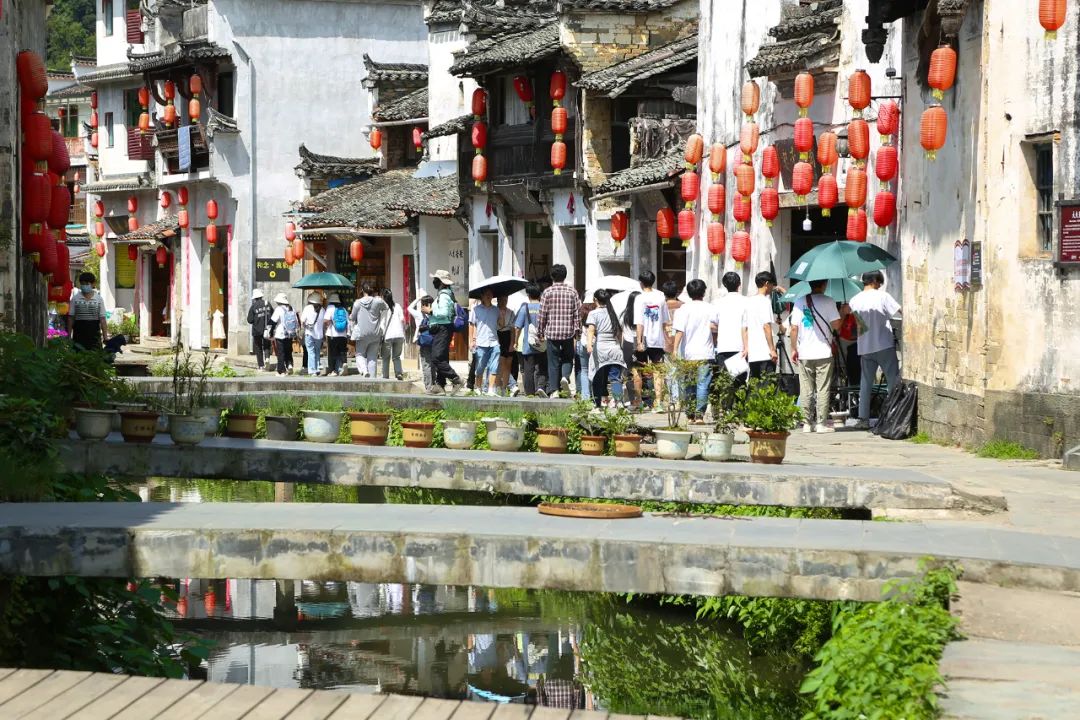 秋色無邊際，留待畫筆描 | 武漢北藝畫室赴婺源寫生紀(jì)實(shí)day1