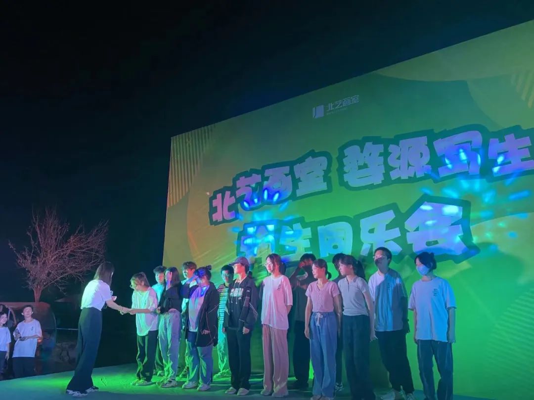  北藝畫室2023屆學(xué)員婺源師生同樂會
