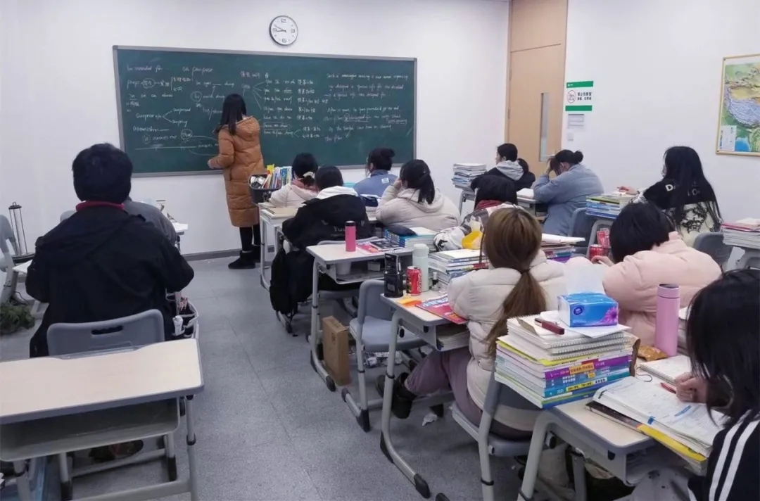 英語課