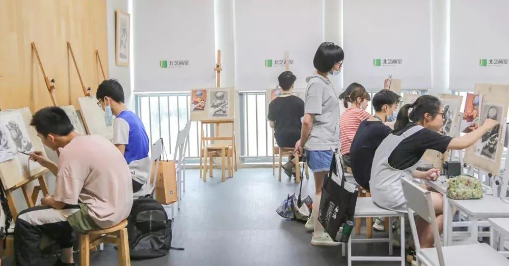 中南校區(qū)基礎(chǔ)部2021秋季班學(xué)員作品
