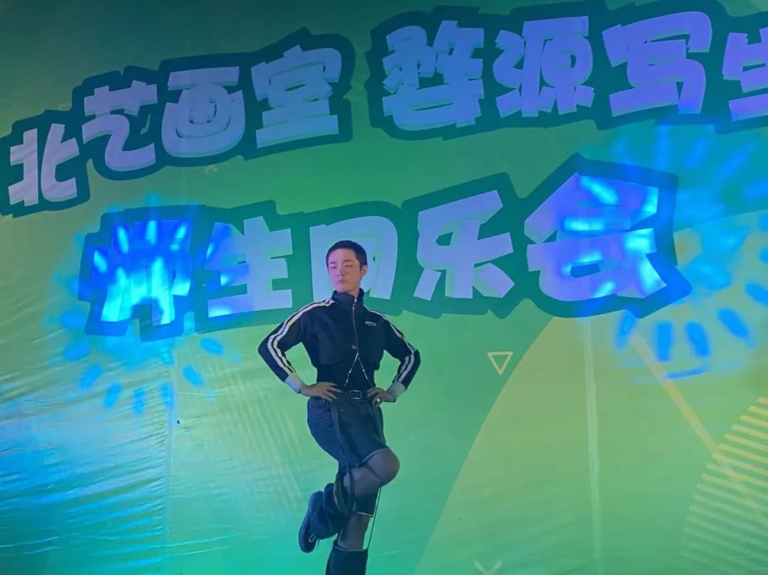  北藝畫室2023屆學(xué)員婺源師生同樂會