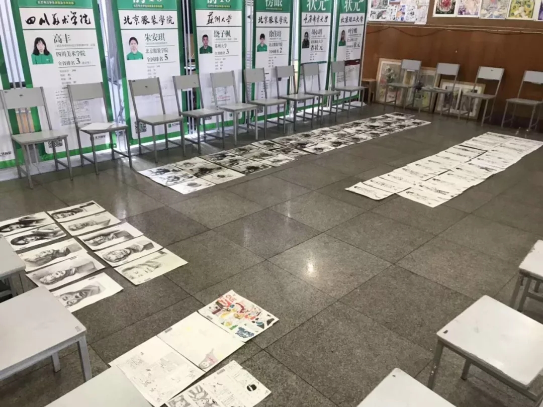 北藝海選評卷現(xiàn)場