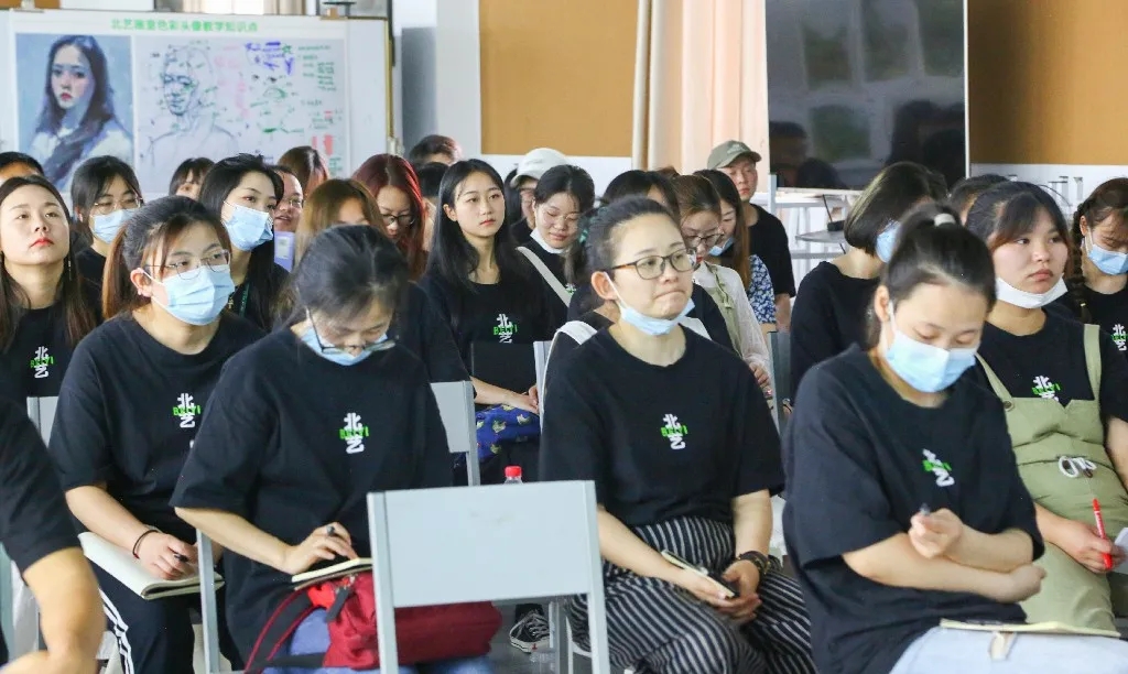 劉博士心理課現(xiàn)場
